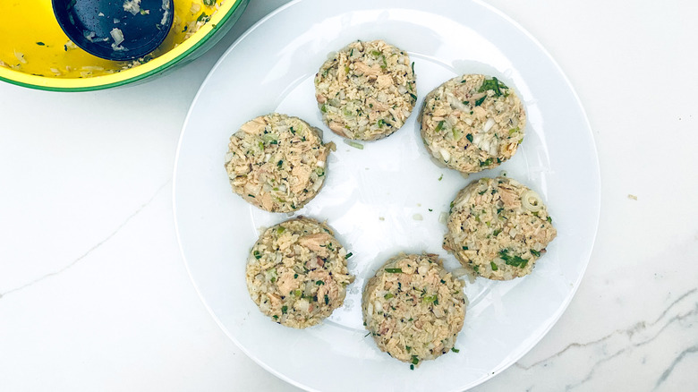 tuna patties before frying