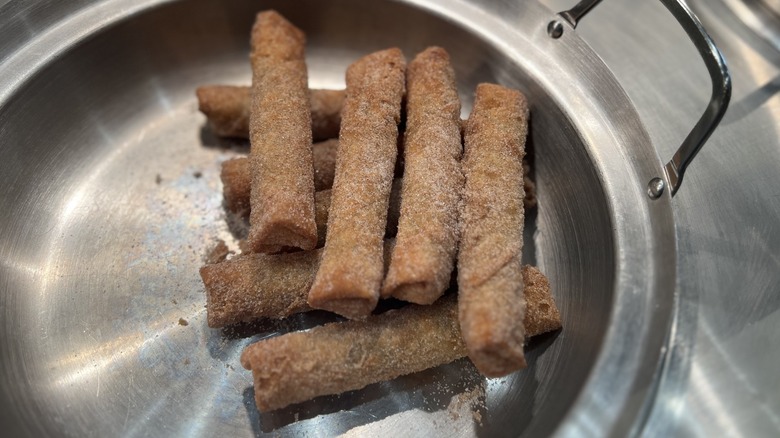 pile of Apple Pie Rolls