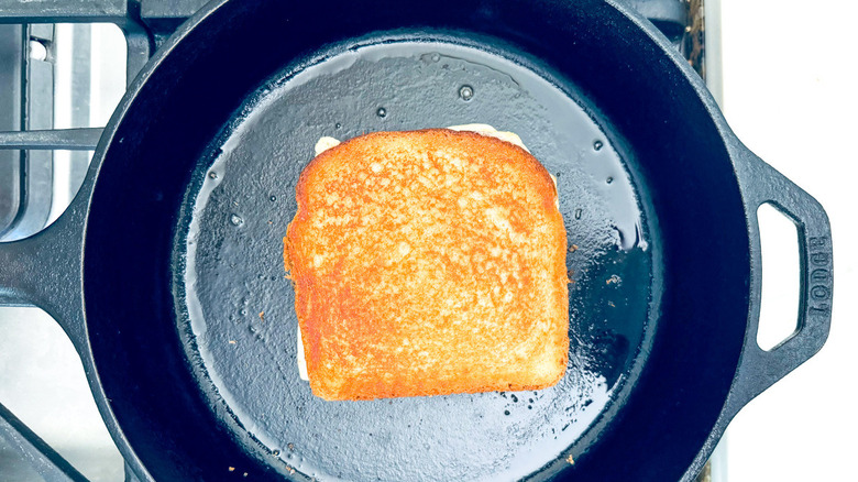 grilled cheese in frying pan