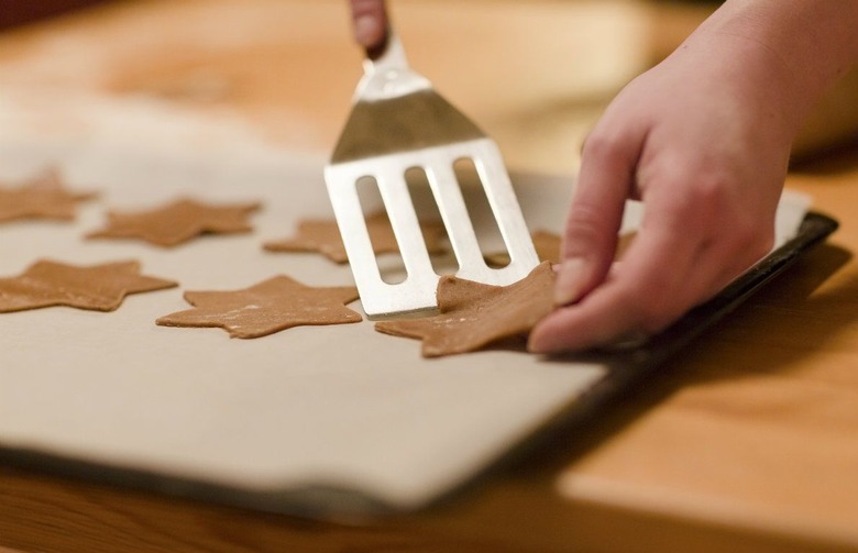 Parchment to the Rescue: 6 Ways to Use Parchment Paper When Baking