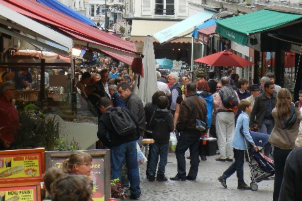 Rue Mouffetard Market Street (Fifth Arrondisement)