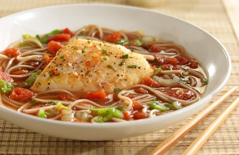 Cod with Soba Noodles in Spicy Tomato Broth