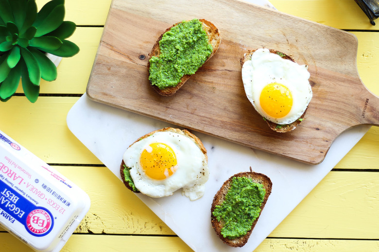 Pea Pesto Open-Faced Sandwiches