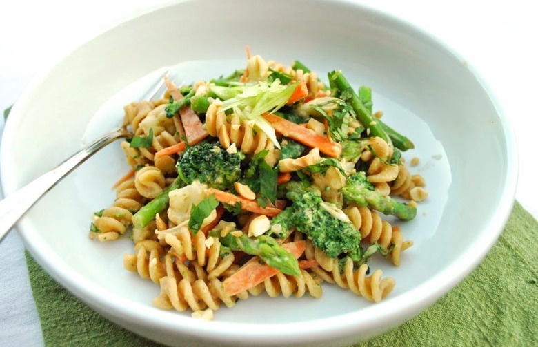 Peanut Butter Veggie Pasta Salad