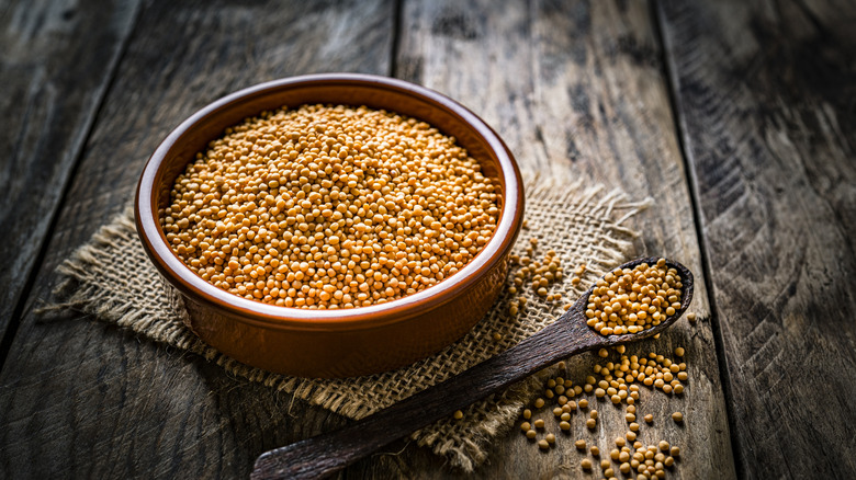 mustard seeds in a bowl