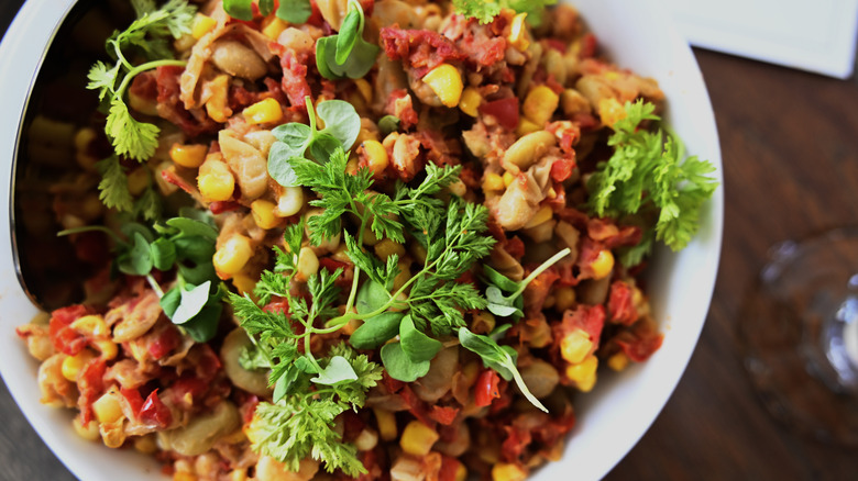 Salad with beans and fresh herbs