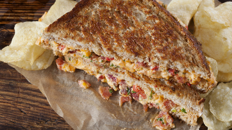 grilled pimento cheese sandwich with bacon and onions