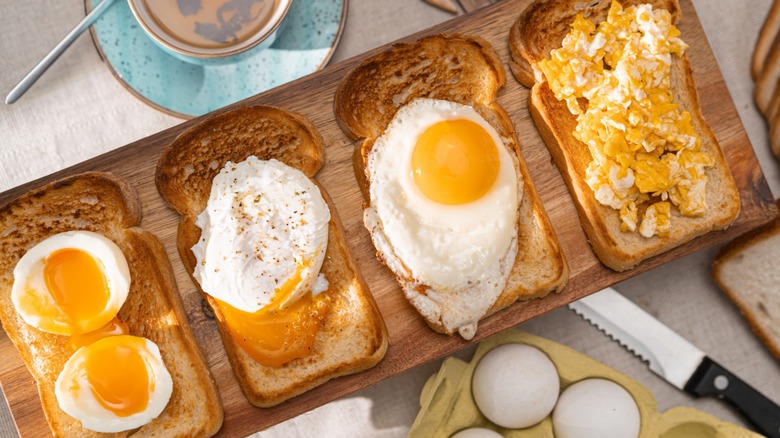 Eggs on toast