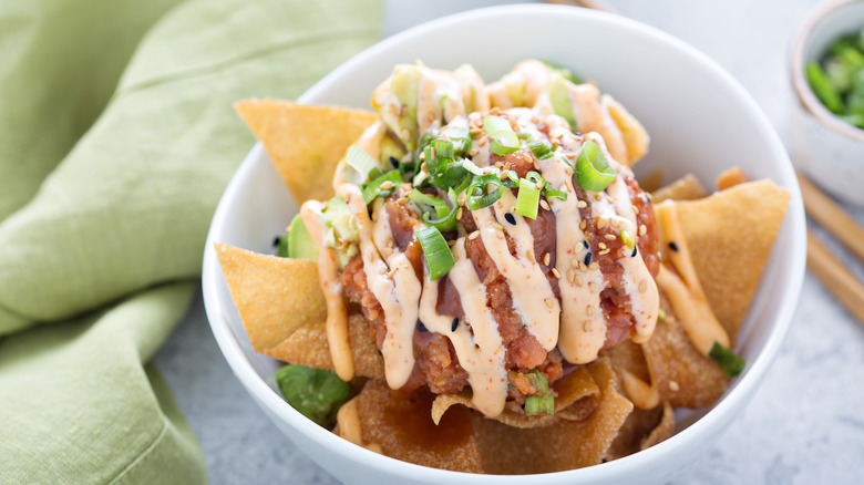 Poke nachos in a bowl