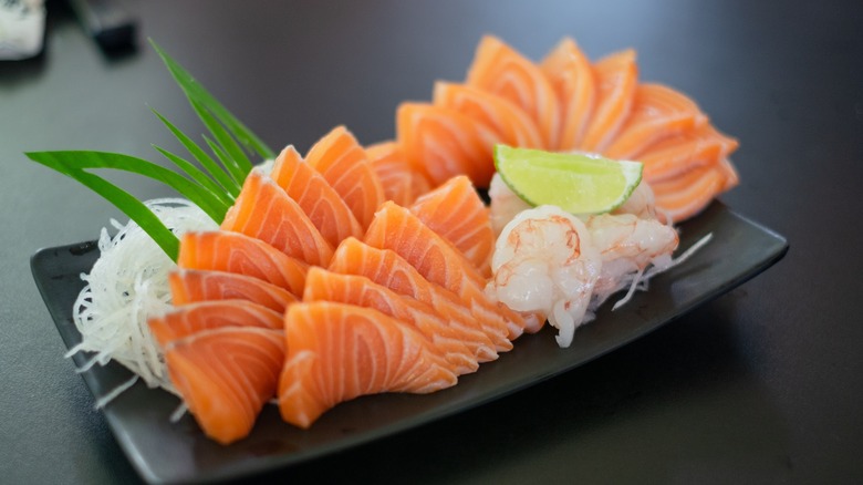 plate of salmon sashimi