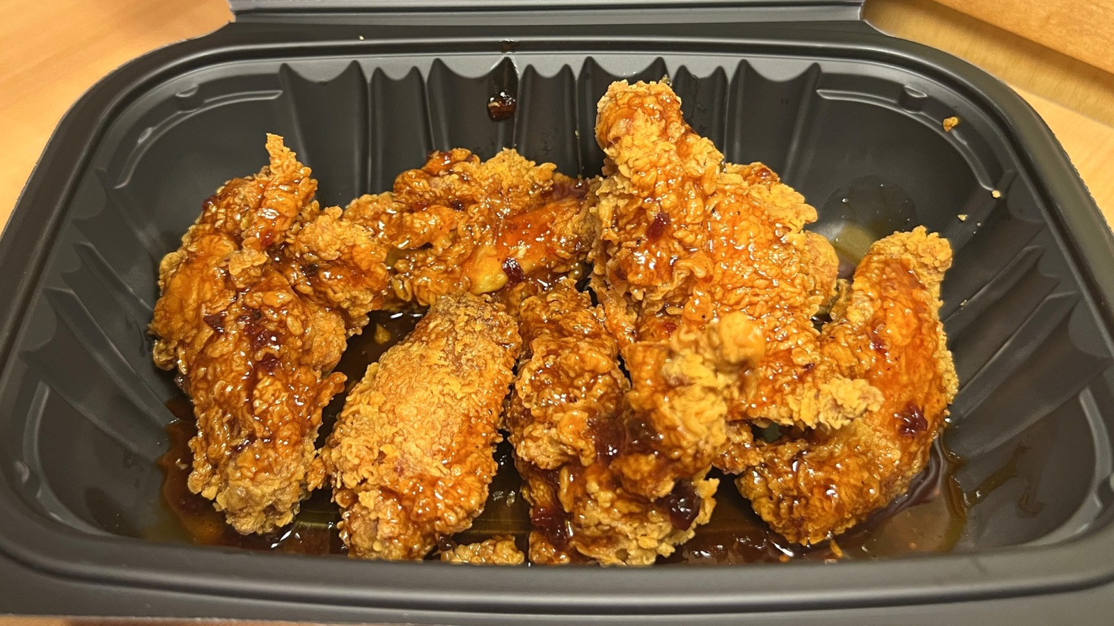 Review: Popeyes New Sweet 'N Smokey Chipotle Wings Are Where Heat Meets Sweet