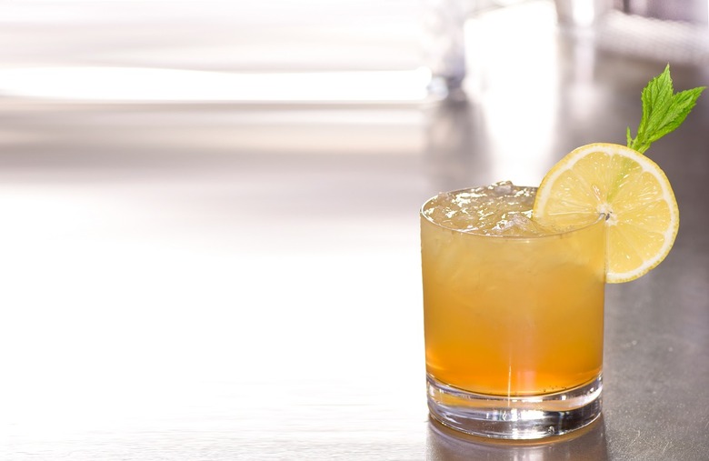 Alaska: Whiskey sour