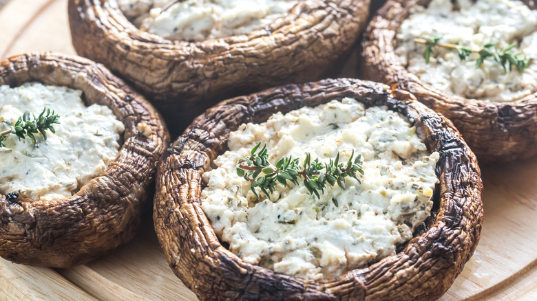 stuffed baked portobello mushrooms 