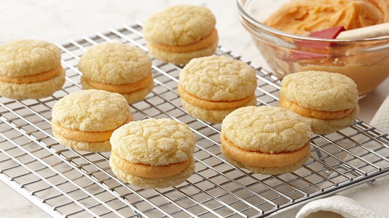 Pumpkin Creme Sandwich Cookies