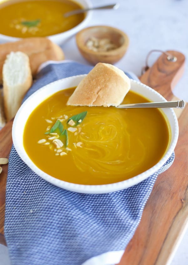 Instant Pot Curried Pumpkin Soup