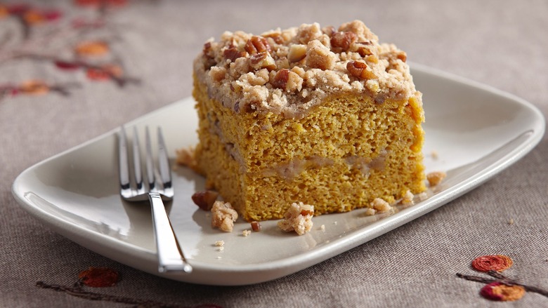 Pumpkin Crumb Cake