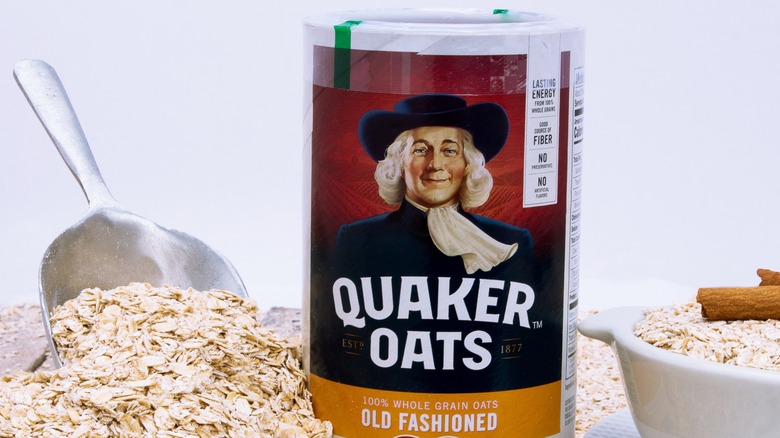 quaker oats container with oats