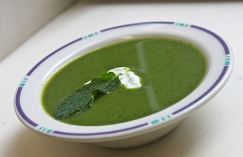 Chilled Pea and Mint Soup