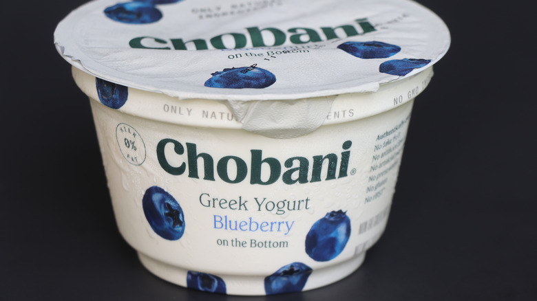 Chobani blueberry yogurt cup