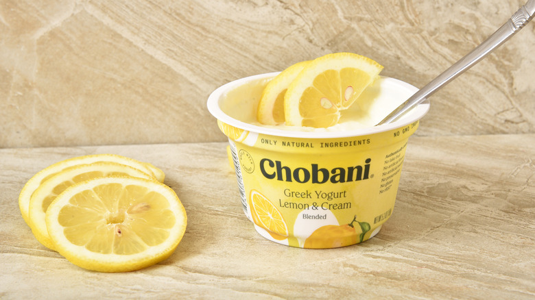 Chobani yogurt with lemon slices