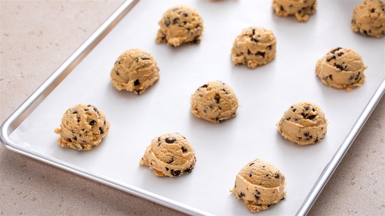 Cookie dough on baking tray