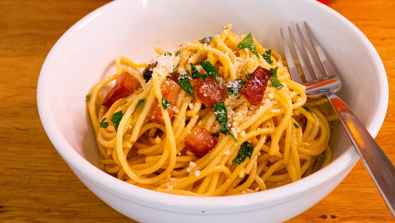 Simple Spaghetti Carbonara