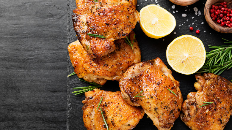 grilled chicken thighs with lemon