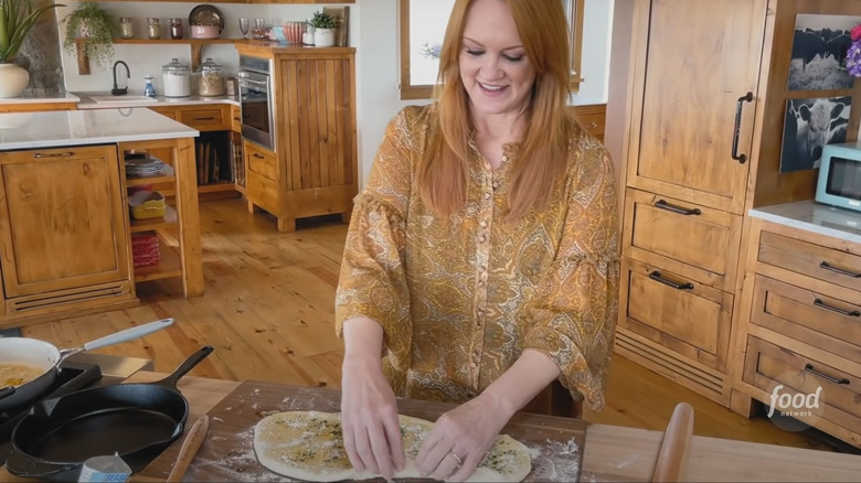 Ree Drummond rolling pastry dough