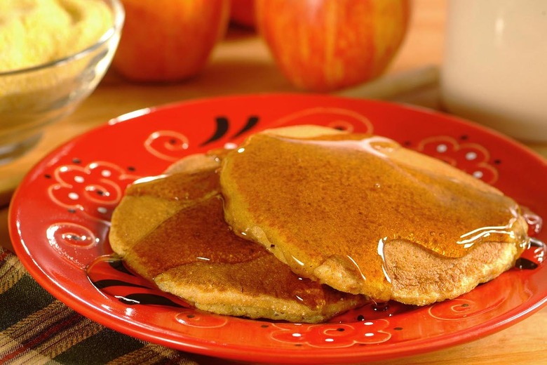  Cornmeal pancakes 