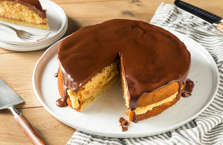 Boston cream pie