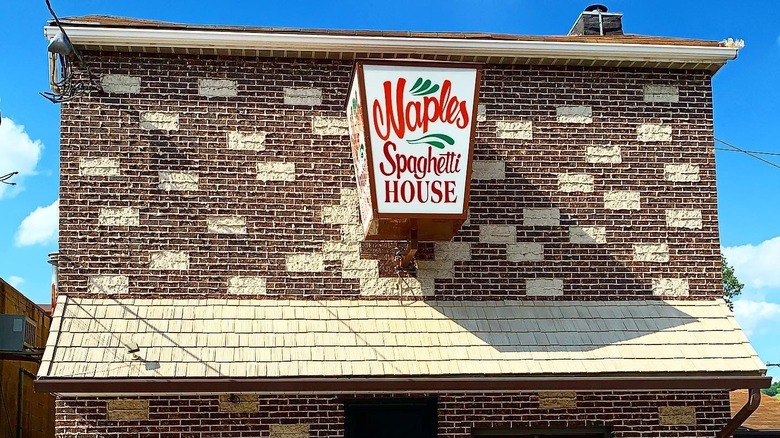 Naples Spaghetti House exterior