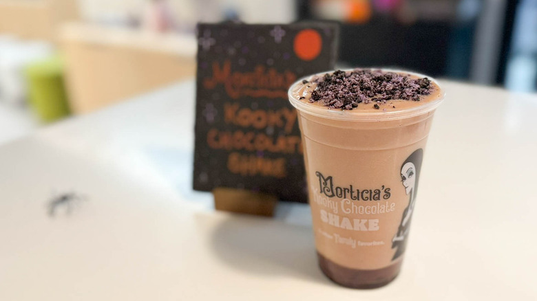 Burger King Morticia's Spooky shake