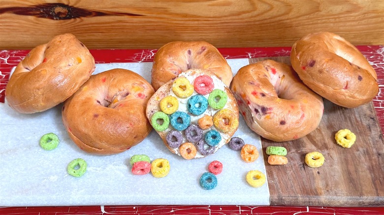 Thomas' Froot Loops Mini Bagels