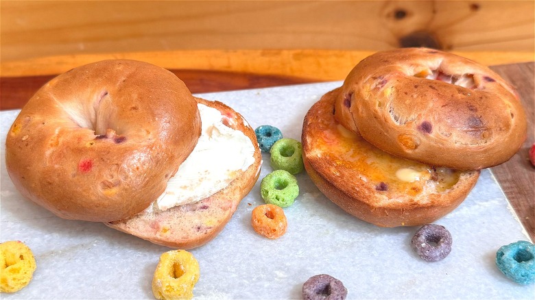 Thomas' Froot Loops Mini Bagels