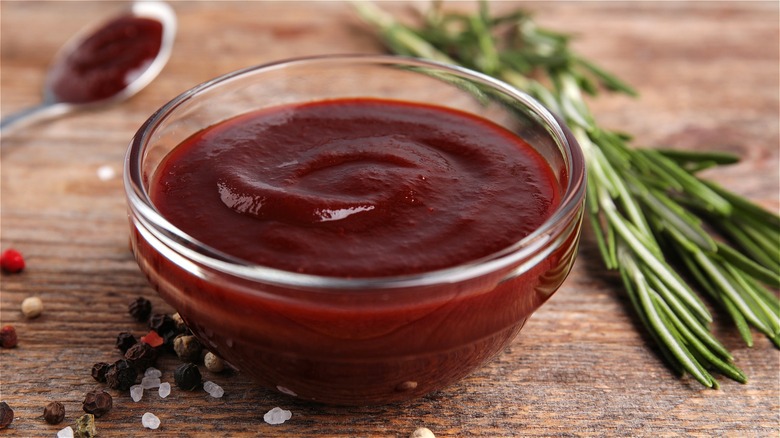 BBQ sauce in small glass bowl 