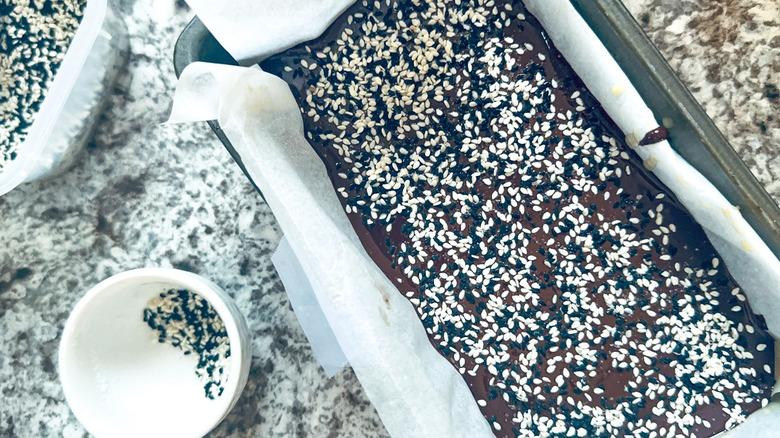melted chocolate with sesame seeds
