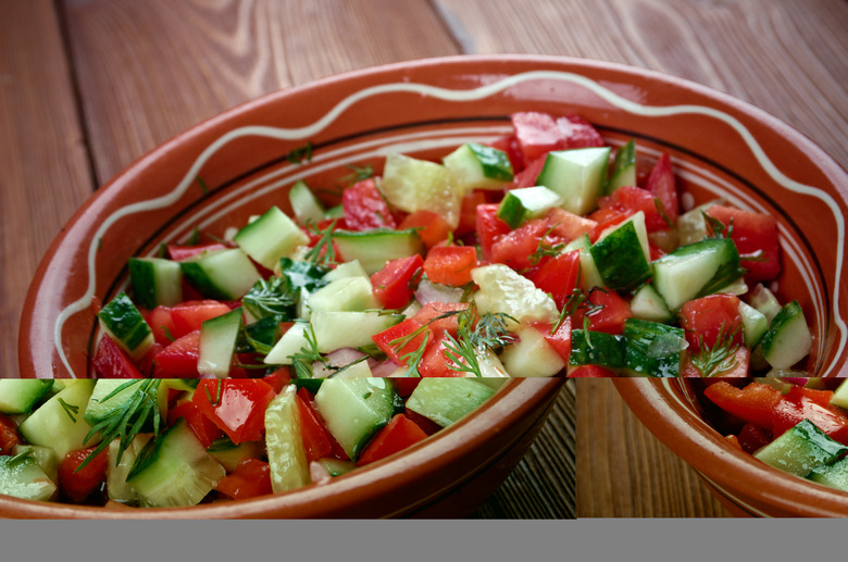 Plentil Fattoush (Israeli Salad) With Lentil Chips