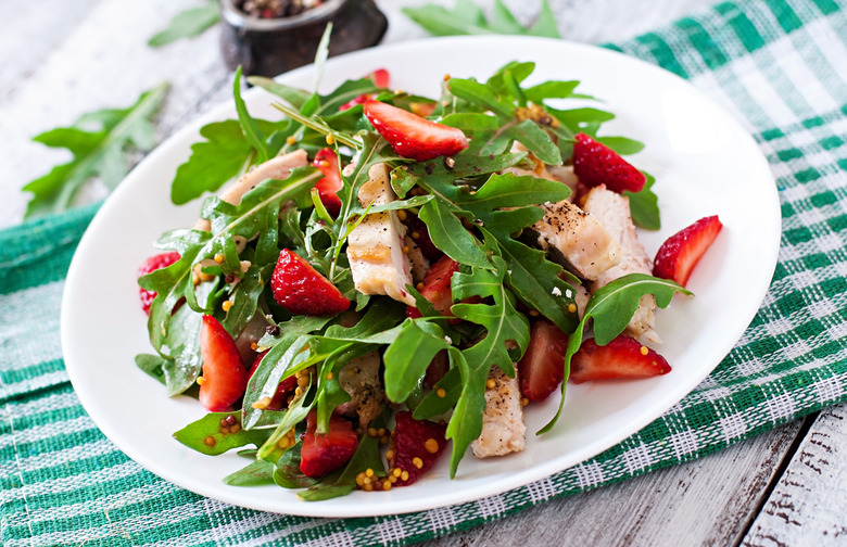 Spicy Chicken & Strawberry Salad