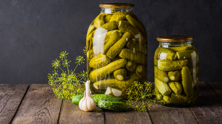 jarred pickles in seasonings