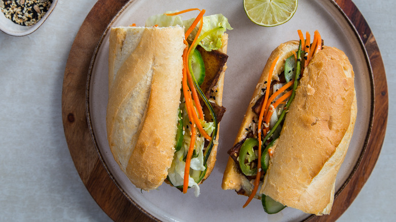 Banh mi on a plate