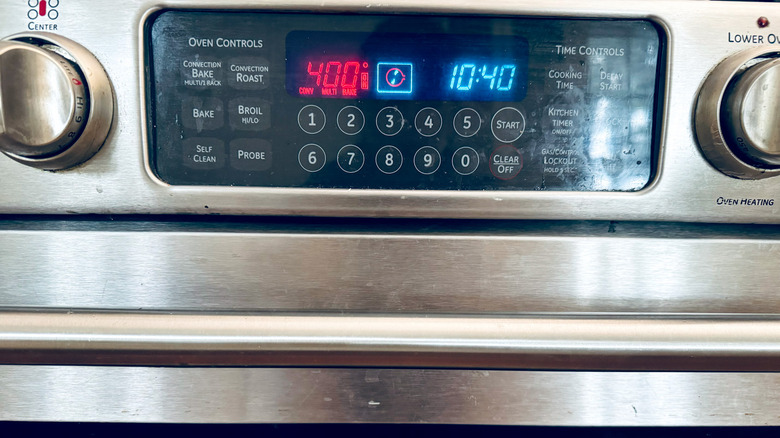 oven preheat display setting