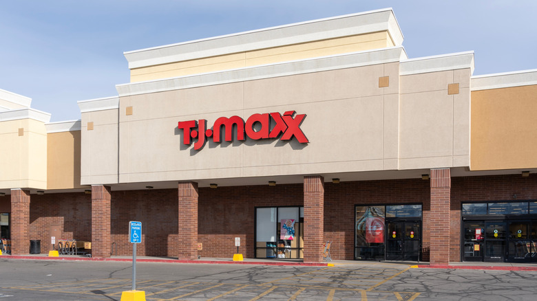 TJ Maxx store exterior