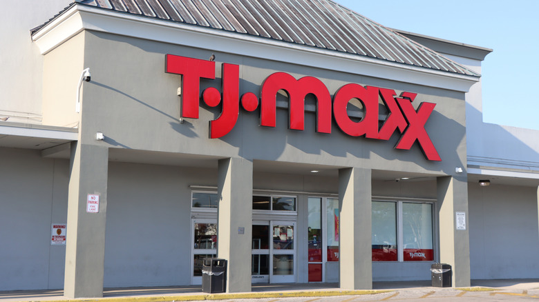 TJ Maxx store exterior