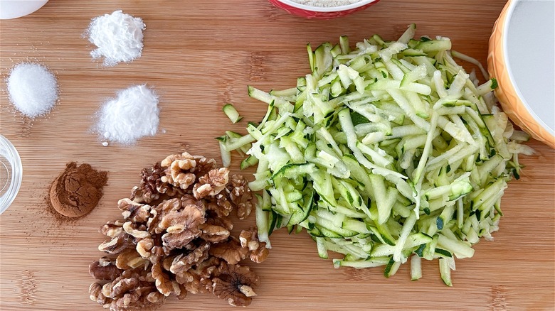 Shredded zucchini, walnuts and spices 