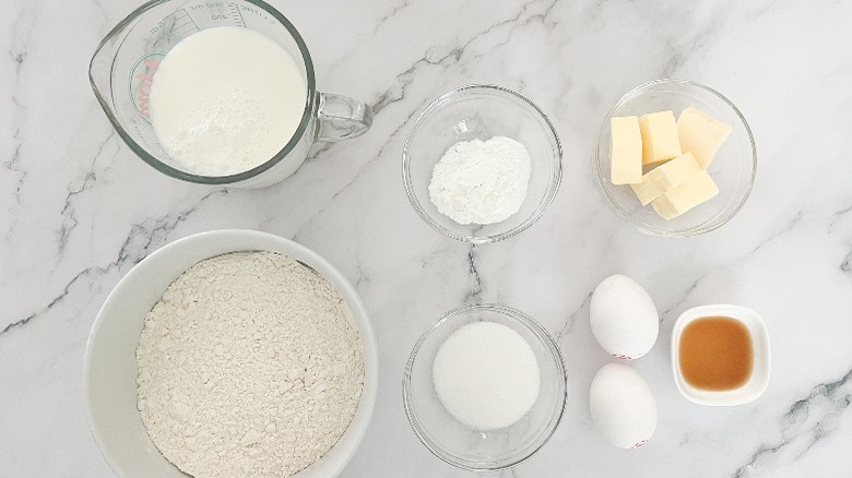 simple classic waffles ingredients 