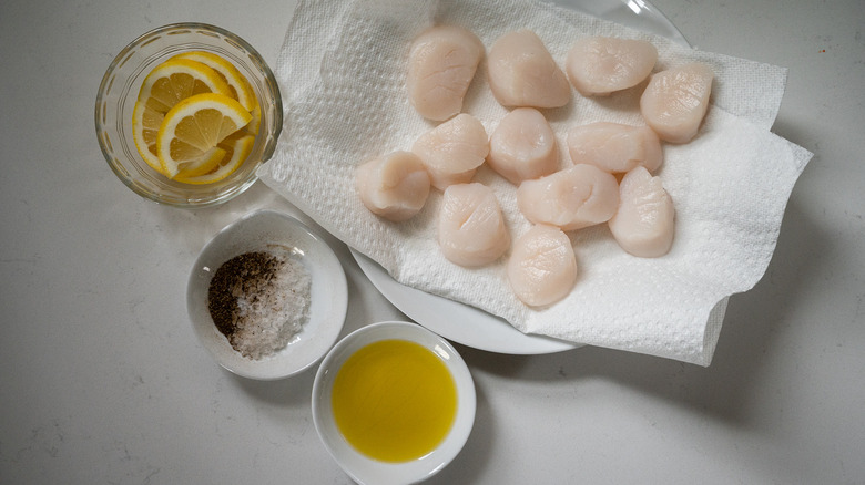 simple seared scallops ingredients 