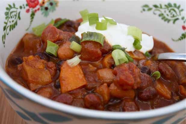 Slow Cooker 3-Bean Pumpkin Chili