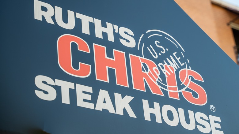 sign advertising Ruth's Chris Steak