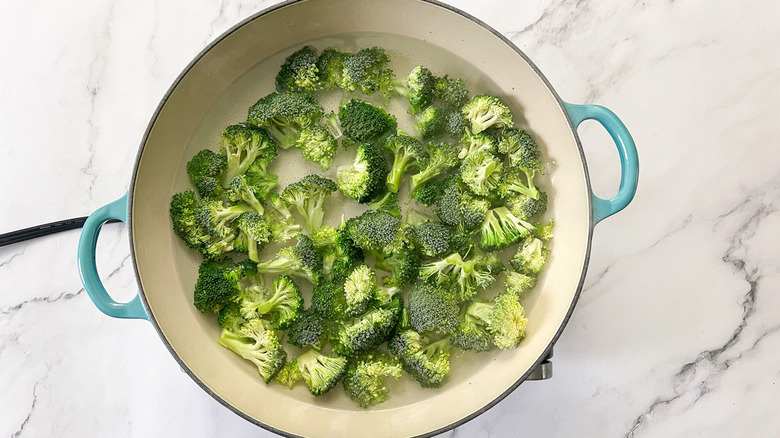 broccoli florets in pot