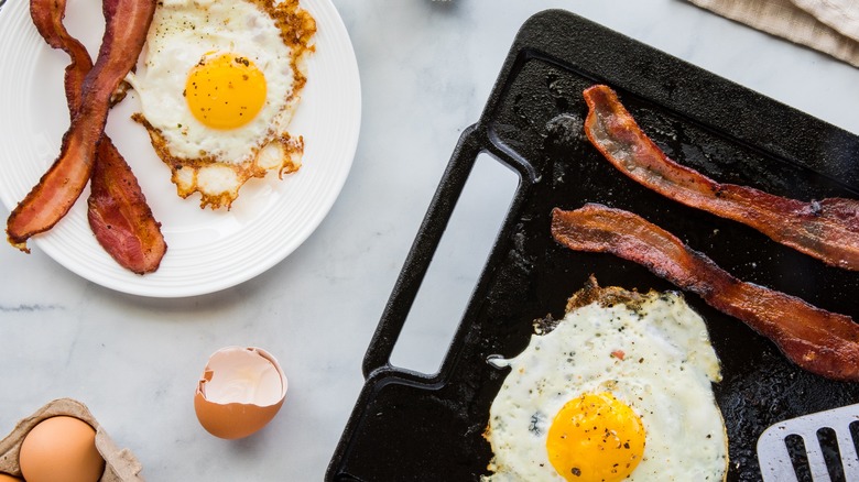 bacon and eggs and griddle